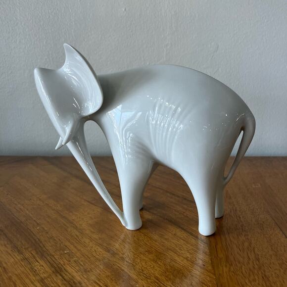 Royal Dux Elephant Vintage Ceramic Figurine Sculpture Statue Jaroslav Jezek - Picture 4 of 8